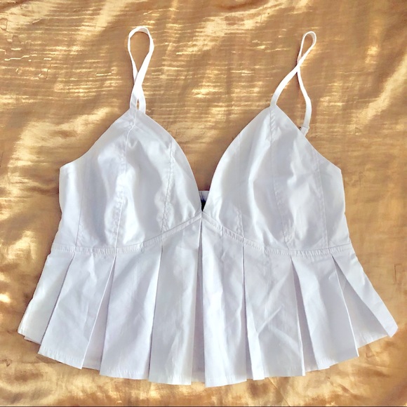 Forever 21 Tops - NWOT white pleaded top